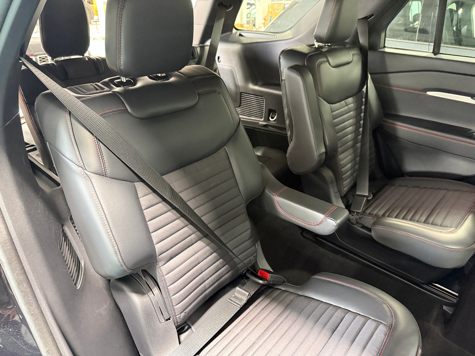 Thumbnail: 2025 Ford Explorer - 6