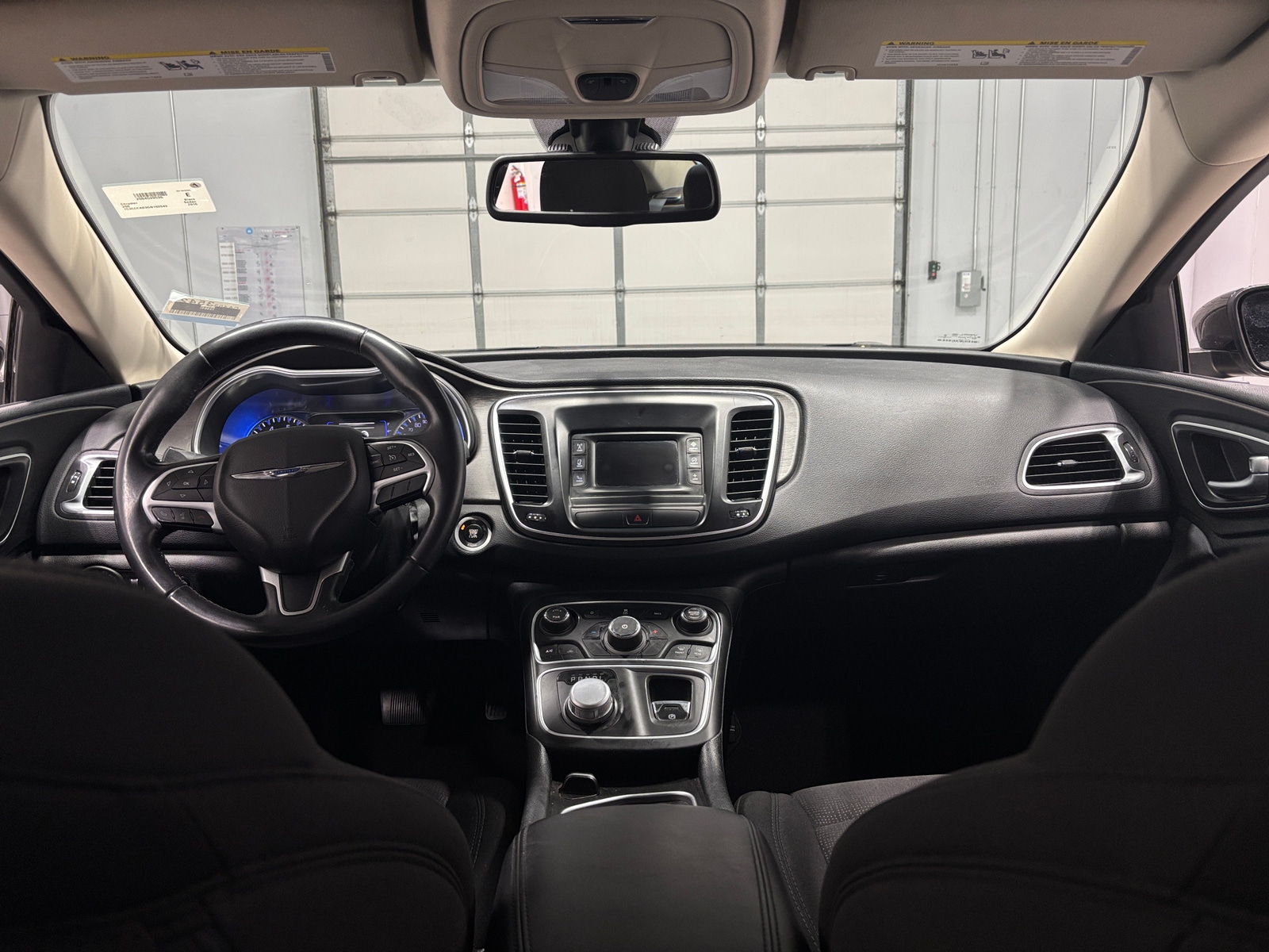 Thumbnail: 2016 Chrysler 200 - 3