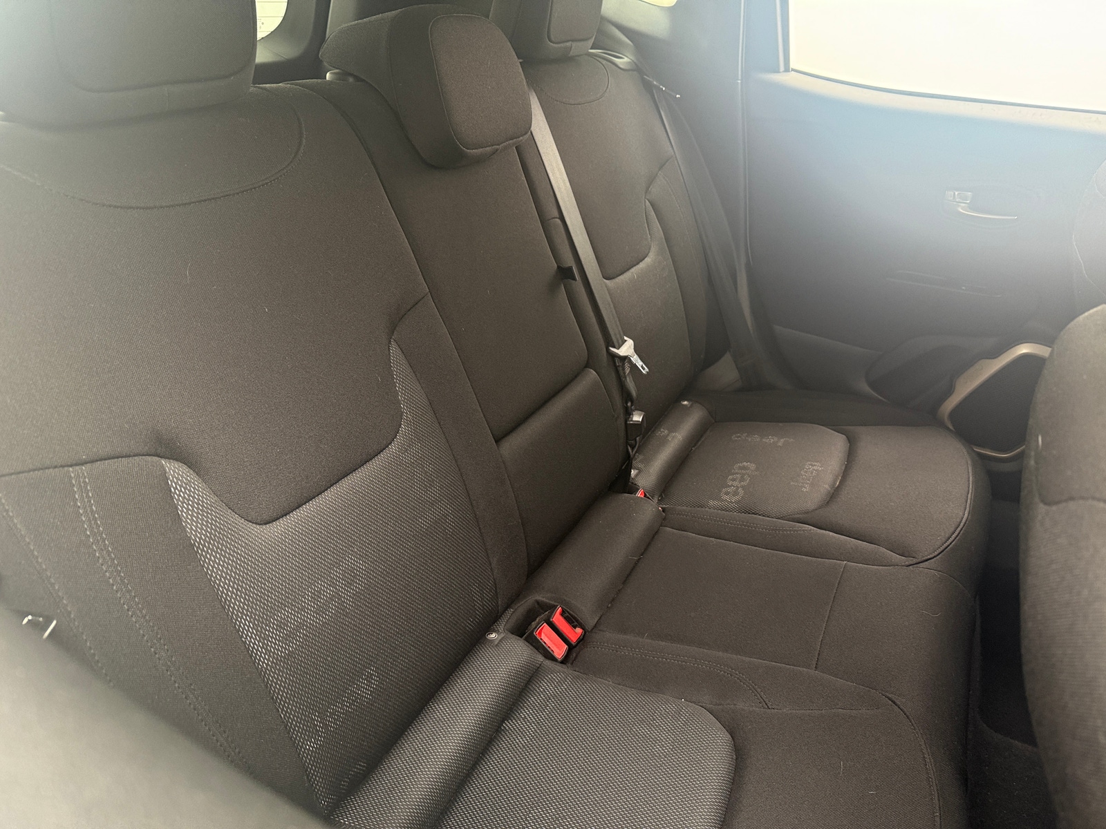 Thumbnail: 2017 Jeep Renegade - 6