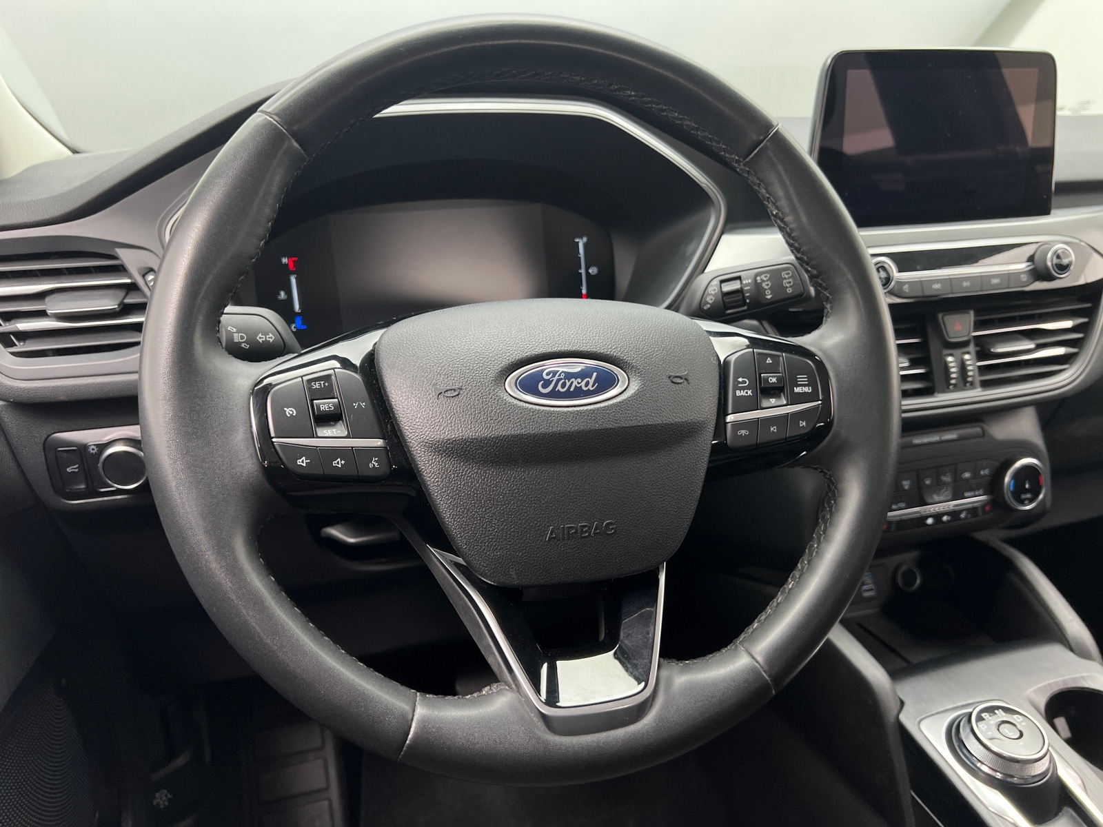 Thumbnail: 2023 Ford Escape - 5