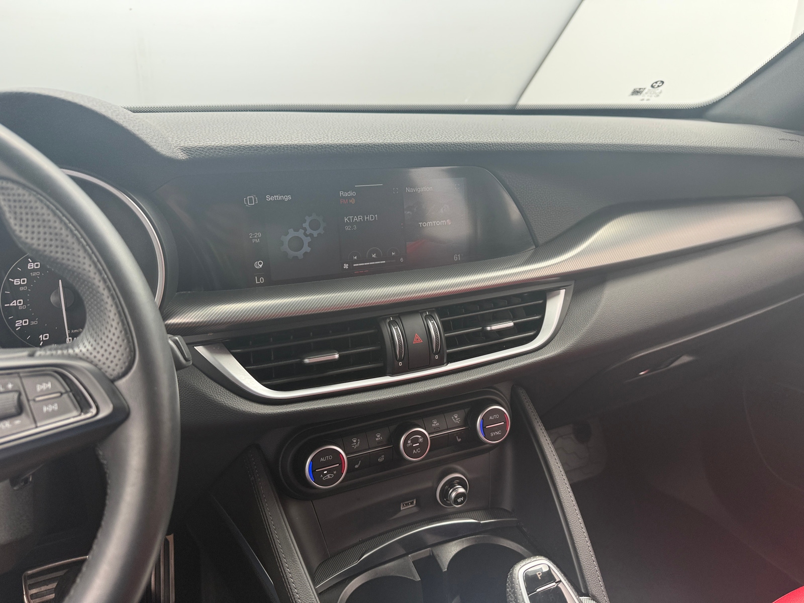 Thumbnail: 2022 Alfa Romeo Stelvio - 3