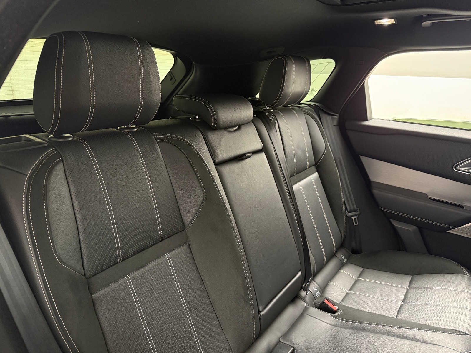 Thumbnail: 2019 Land Rover Range Rover Velar - 5