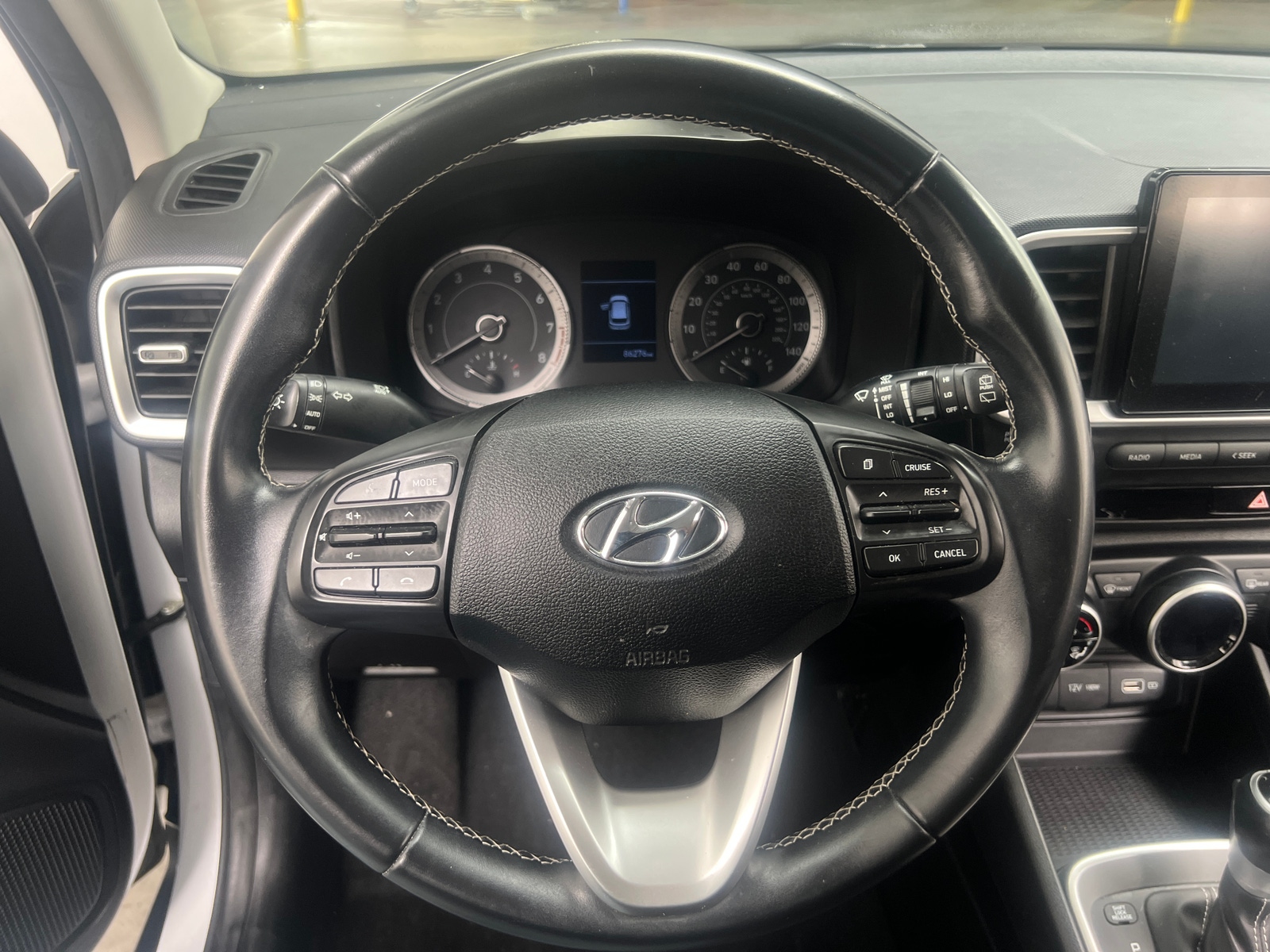 Thumbnail: 2022 Hyundai Venue - 5