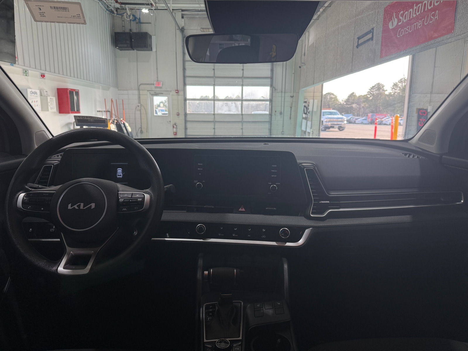 Thumbnail: 2025 Kia Sportage - 3