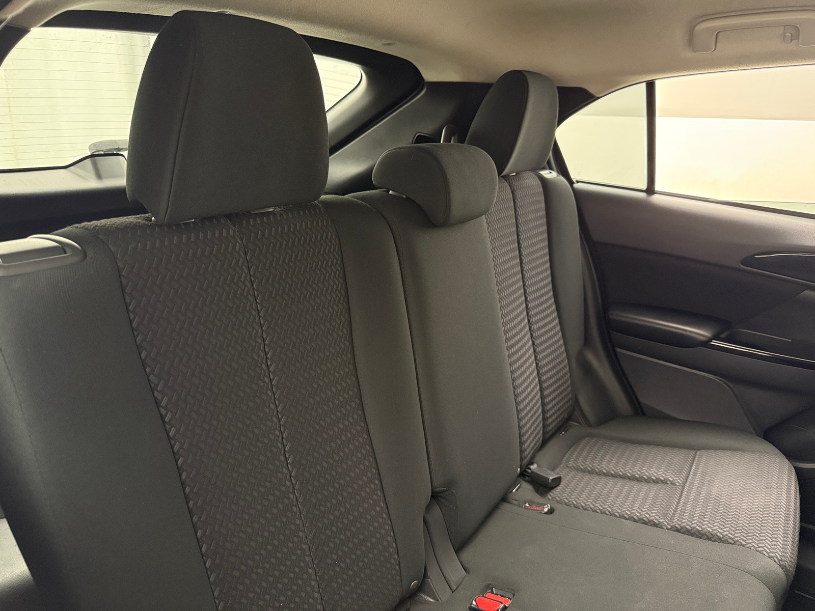 Thumbnail: 2022 Mitsubishi Eclipse Cross - 6