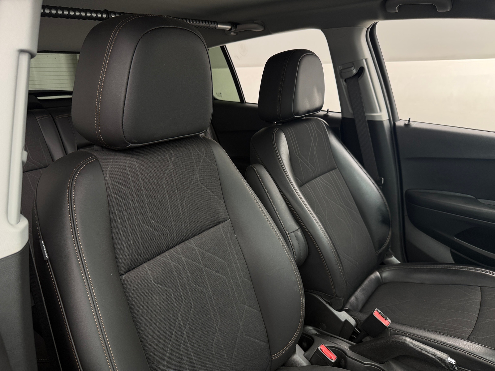 Thumbnail: 2022 Chevrolet Trax - 2