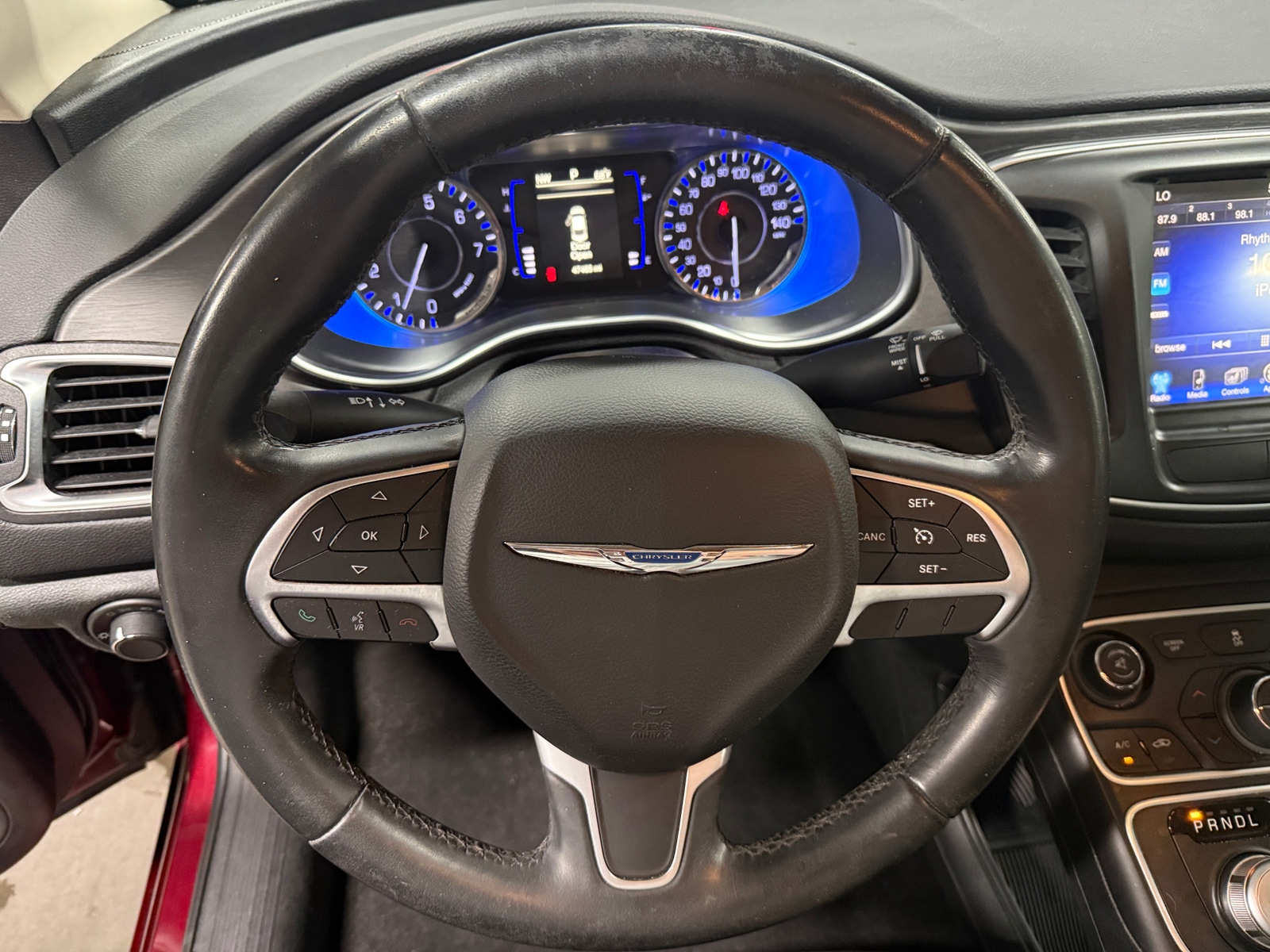 Thumbnail: 2016 Chrysler 200 - 5