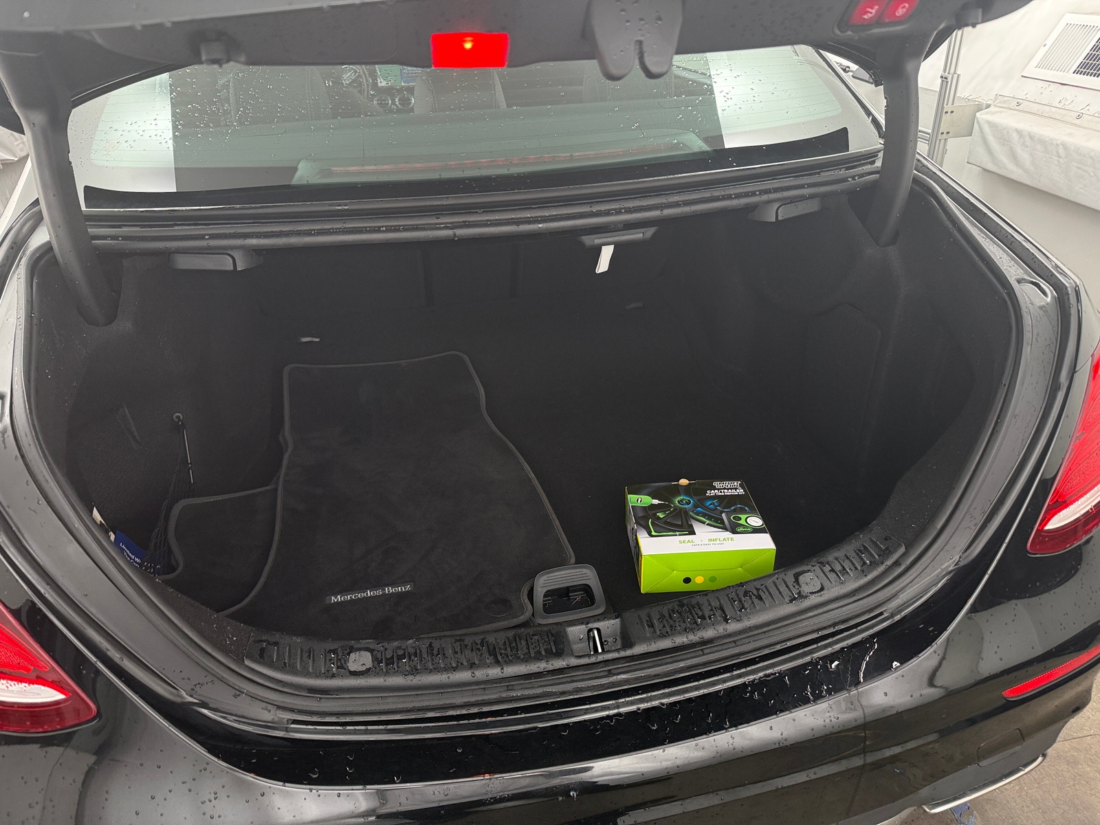 Thumbnail: 2019 Mercedes-Benz E-Class - 6