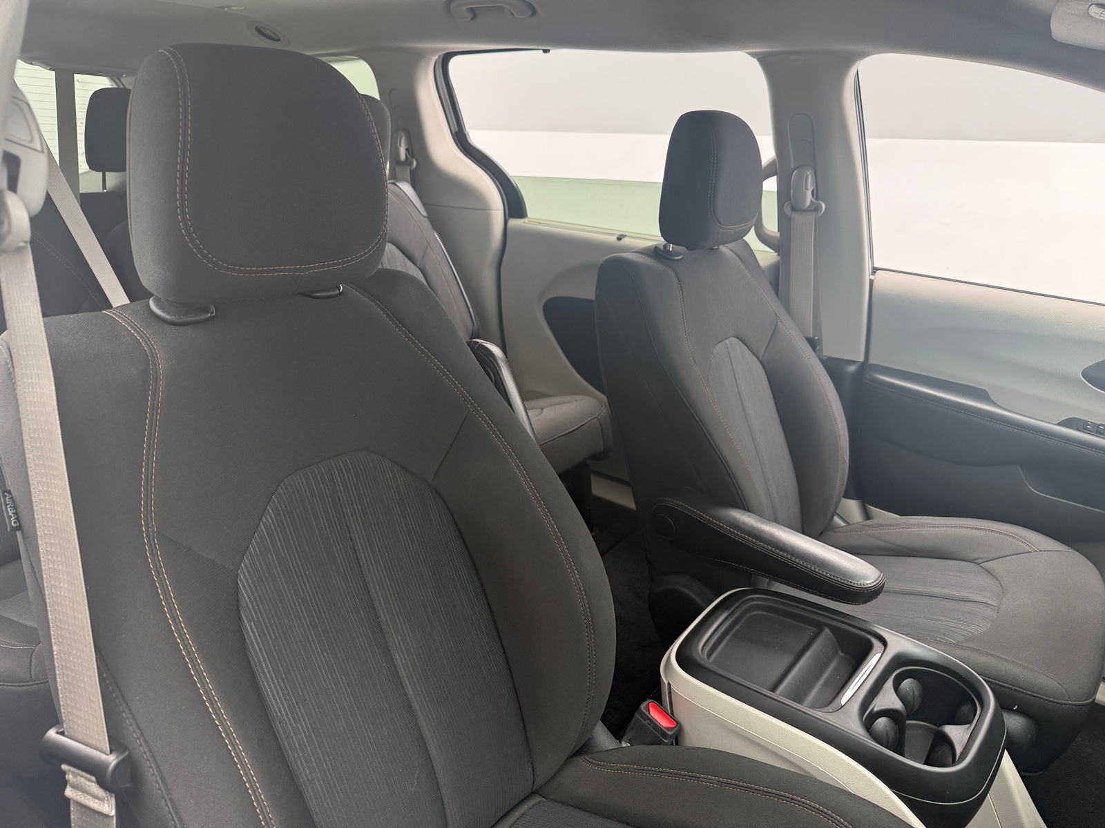 Thumbnail: 2020 Chrysler Pacifica - 2