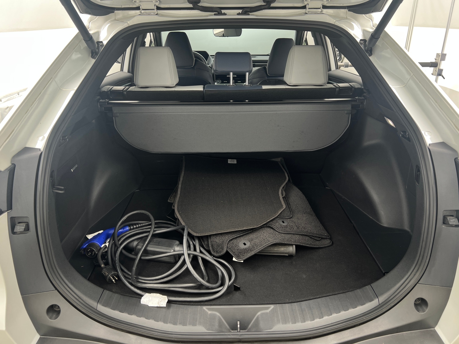 Thumbnail: 2023 Subaru Solterra - 6