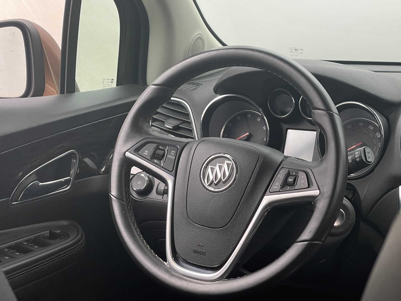 Thumbnail: 2016 Buick Encore - 5