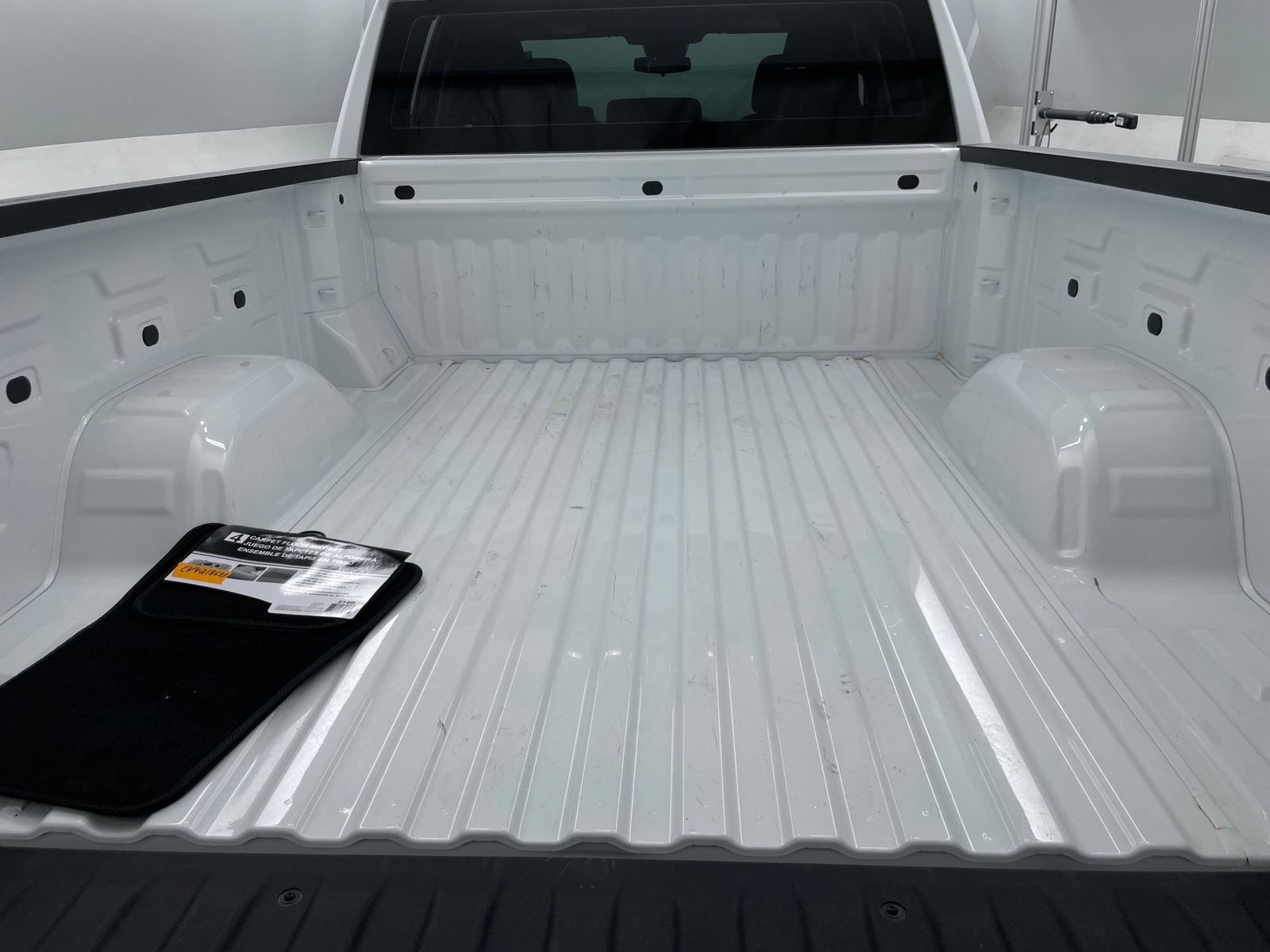 Thumbnail: 2025 Chevrolet Silverado 1500 - 6