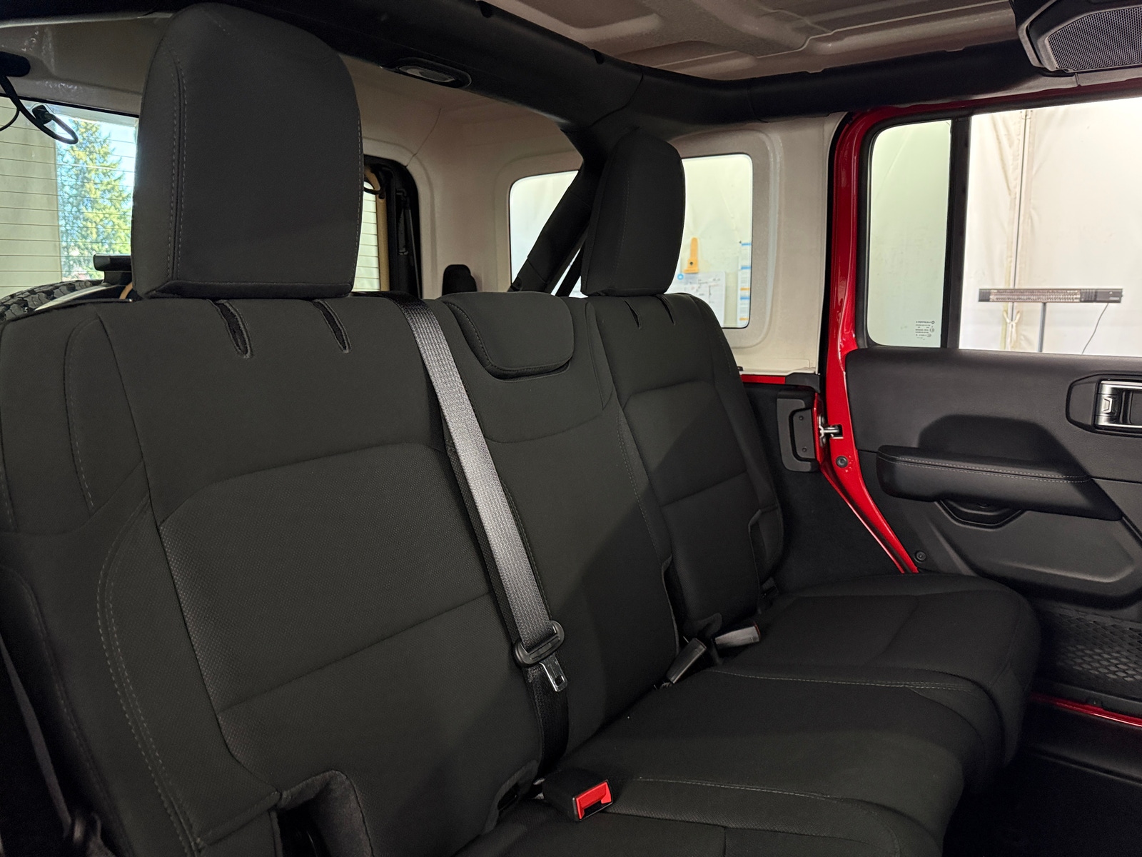 Thumbnail: 2022 Jeep Wrangler - 6