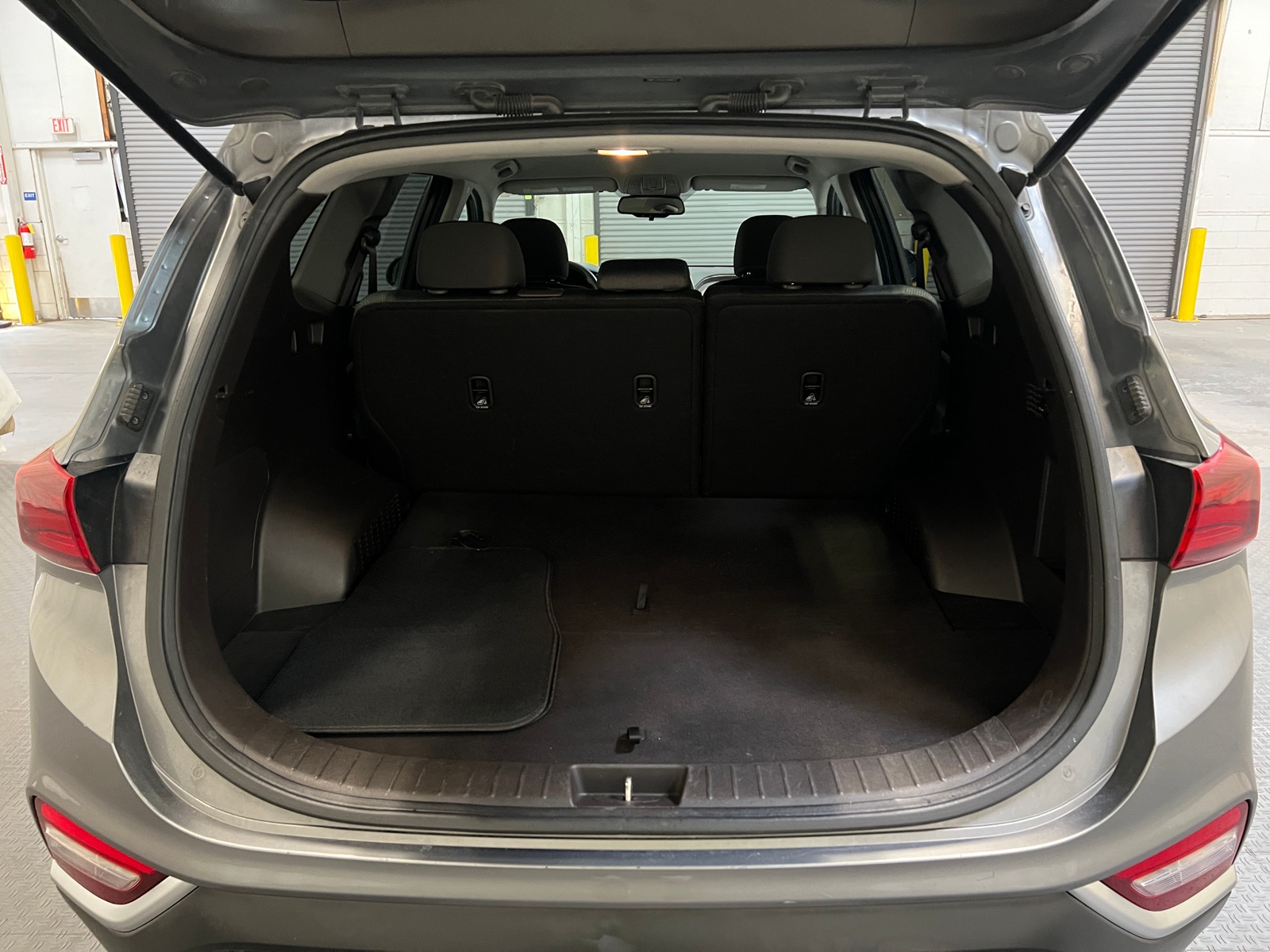 Thumbnail: 2019 Hyundai Santa Fe - 7