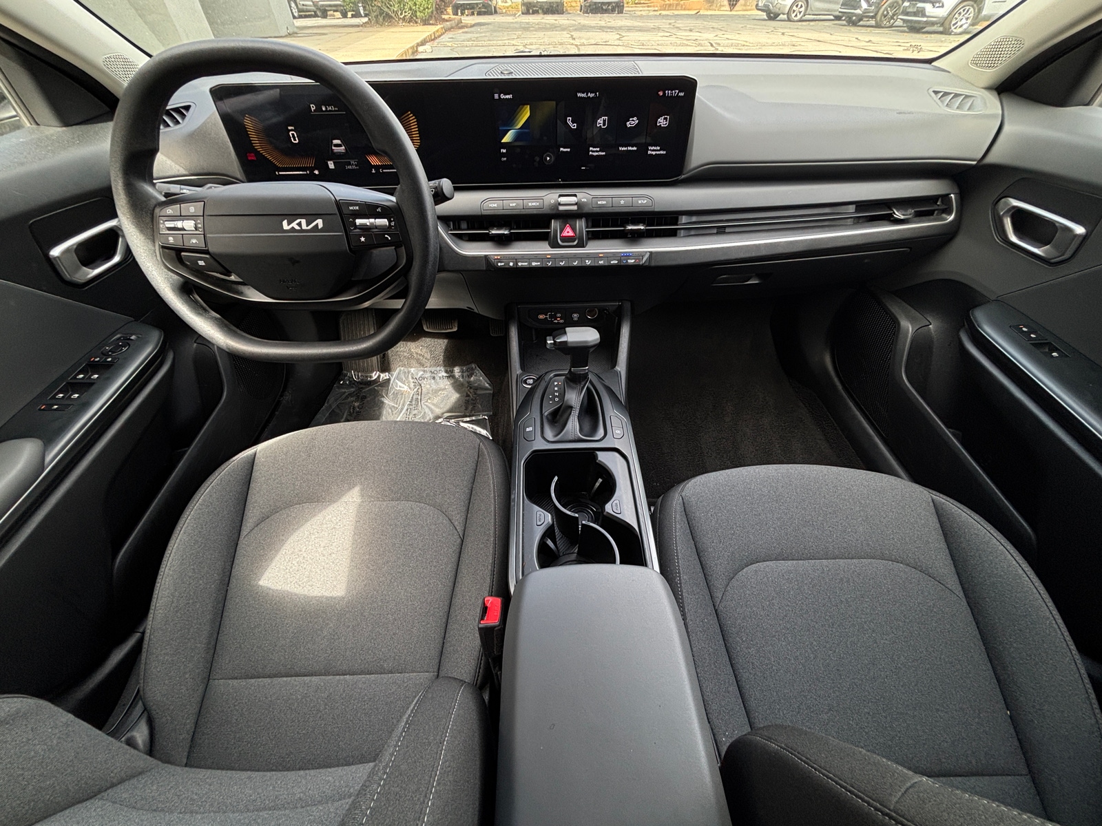 Thumbnail: 2025 Kia K4 - 3