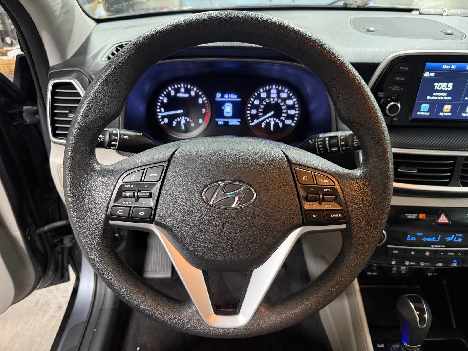 Thumbnail: 2019 Hyundai Tucson - 5