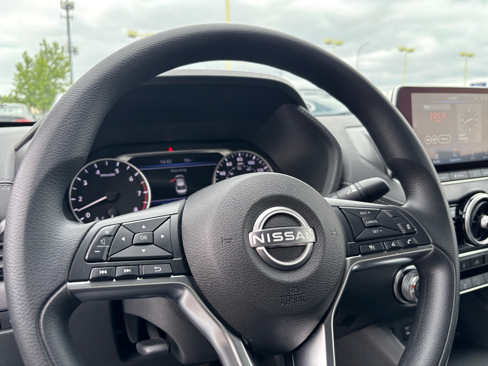 Thumbnail: 2025 Nissan Sentra - 5
