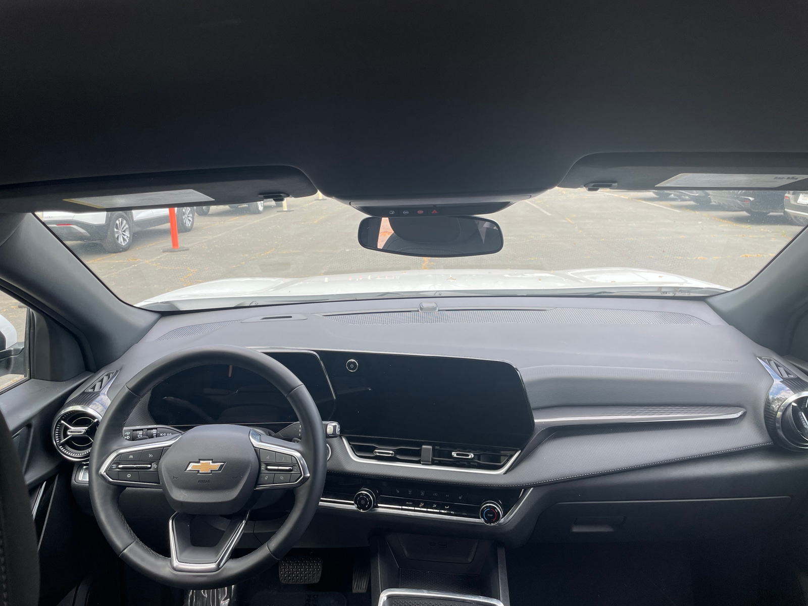 Thumbnail: 2025 Chevrolet Equinox - 3