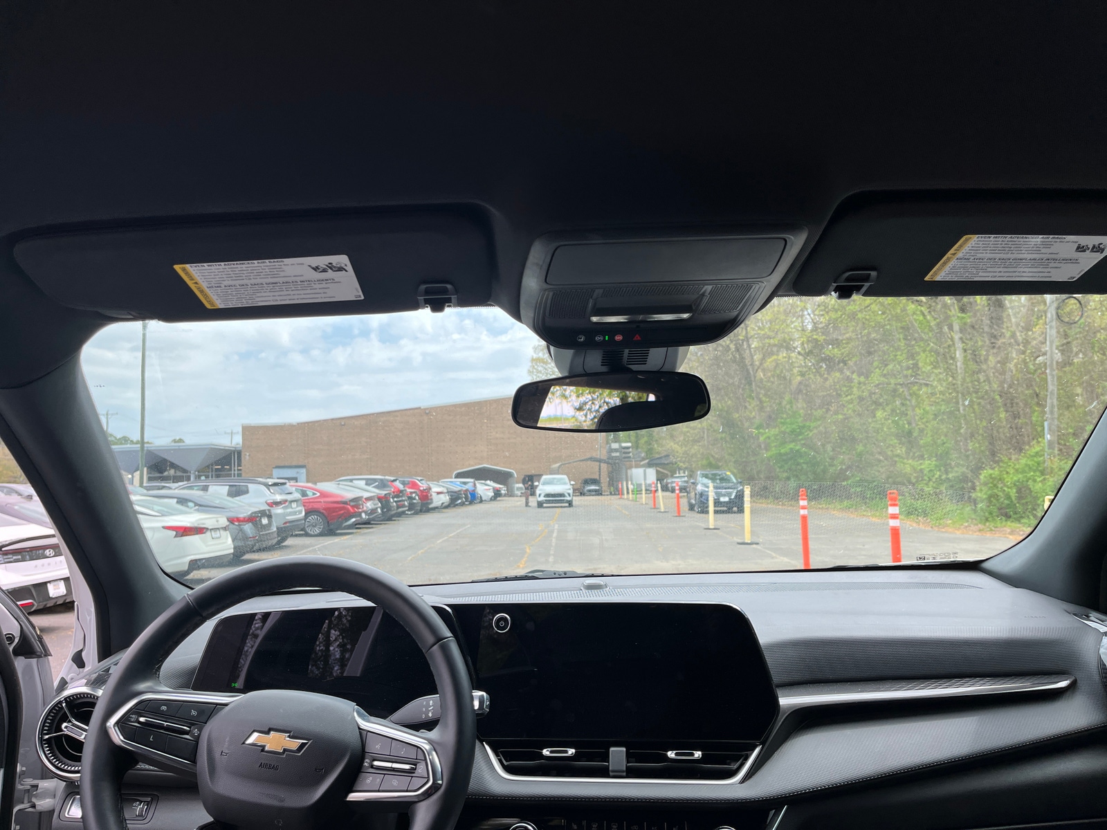 Thumbnail: 2025 Chevrolet Equinox - 3
