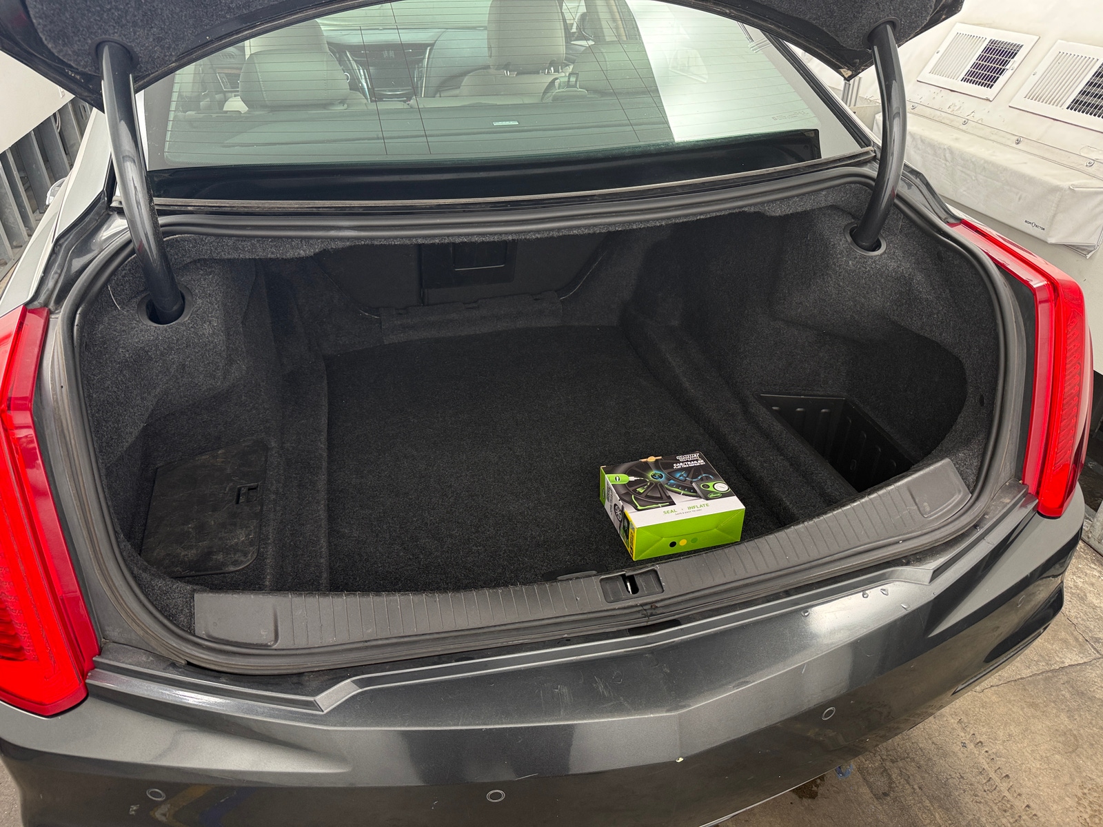 Thumbnail: 2016 Cadillac CTS - 6