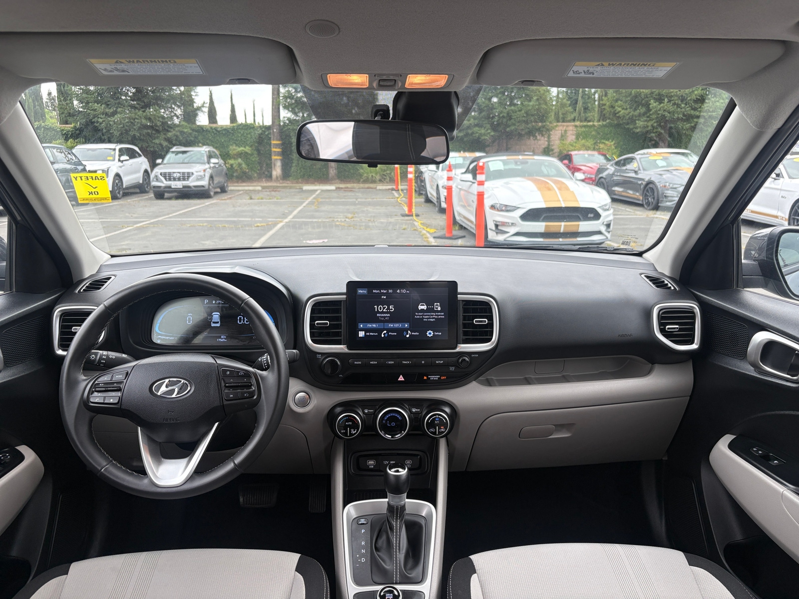 Thumbnail: 2025 Hyundai Venue - 3