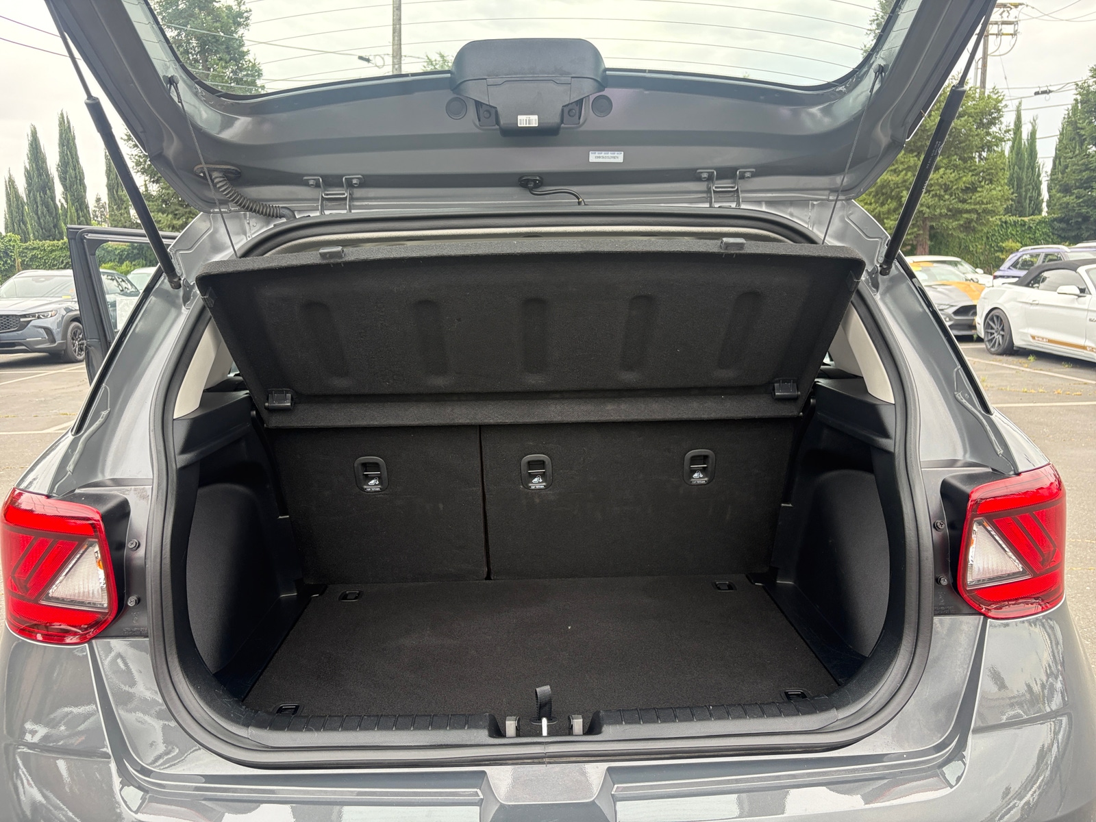 Thumbnail: 2025 Hyundai Venue - 6