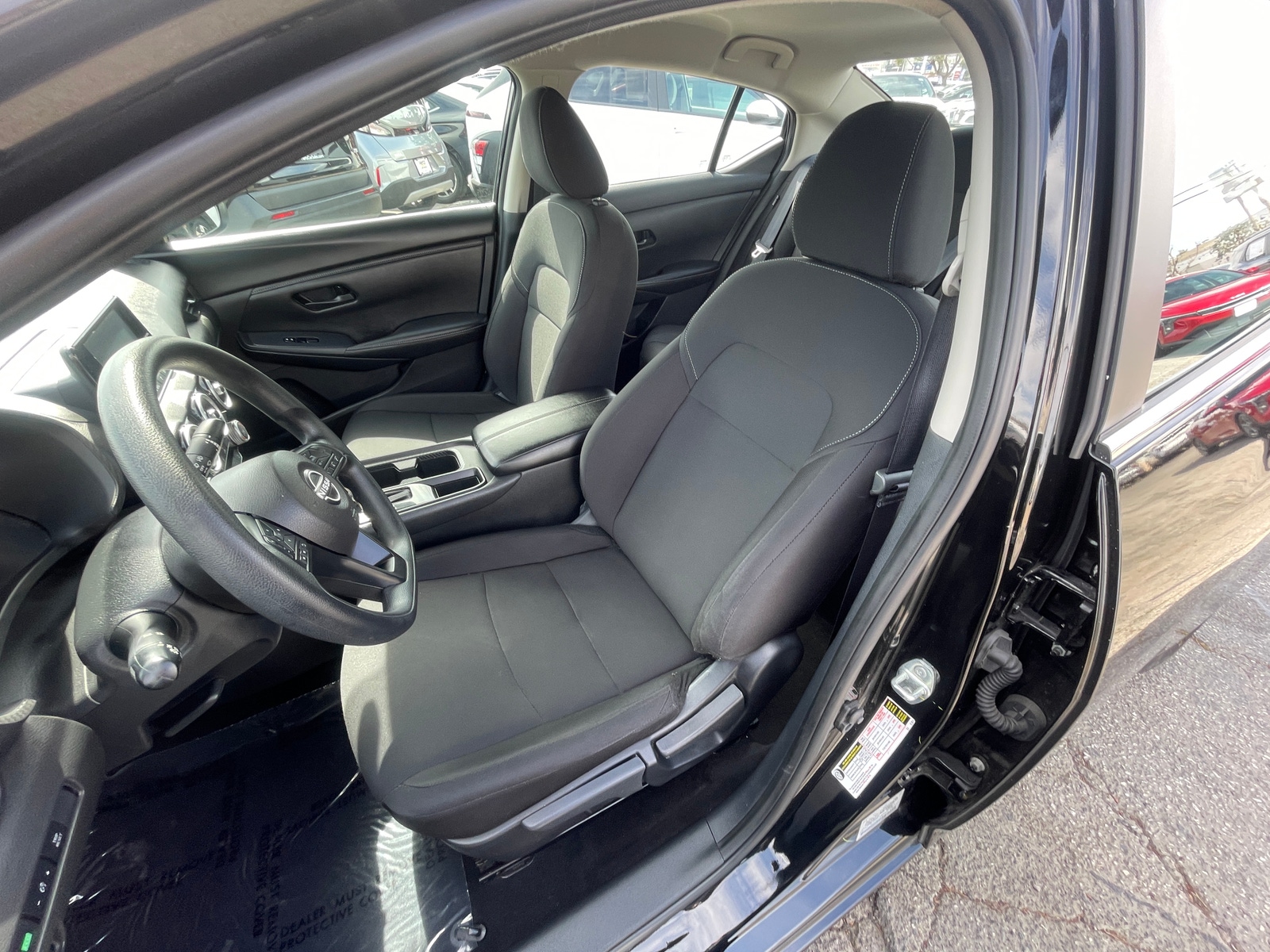 Thumbnail: 2025 Nissan Sentra - 2