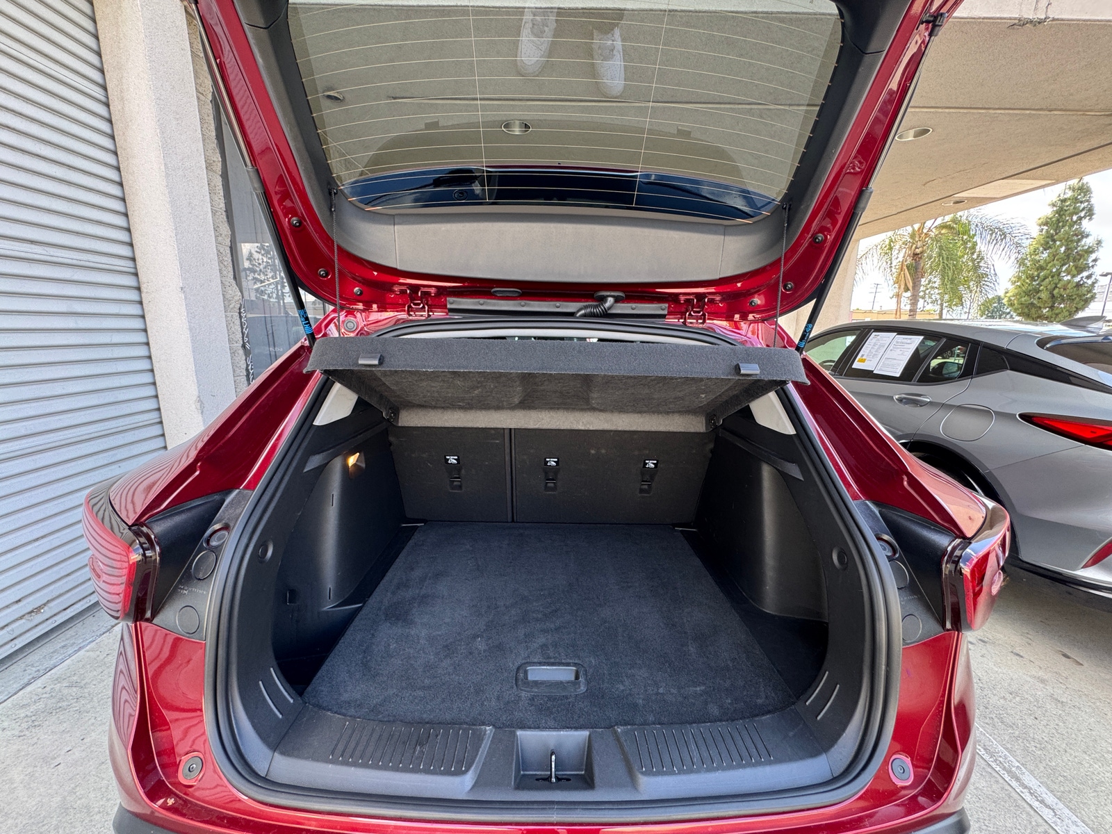 Thumbnail: 2025 Chevrolet Trax - 6