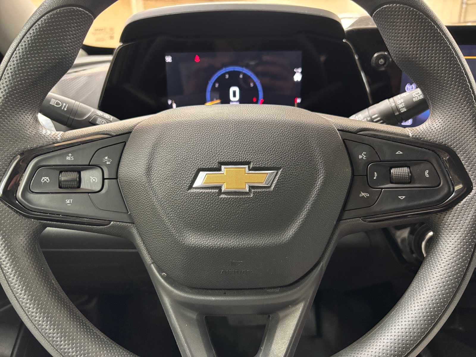 Thumbnail: 2025 Chevrolet Trax - 5