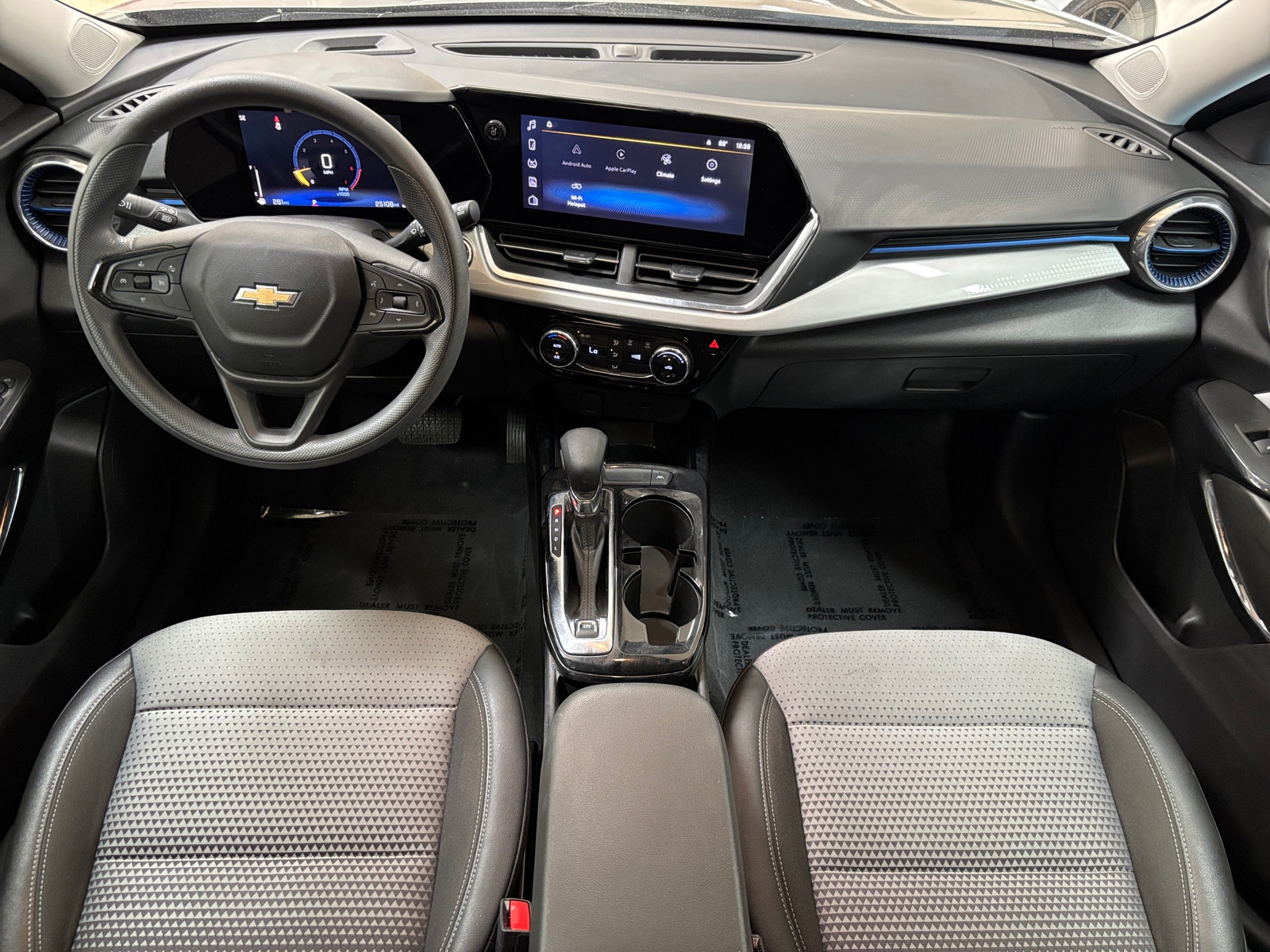 Thumbnail: 2025 Chevrolet Trax - 3