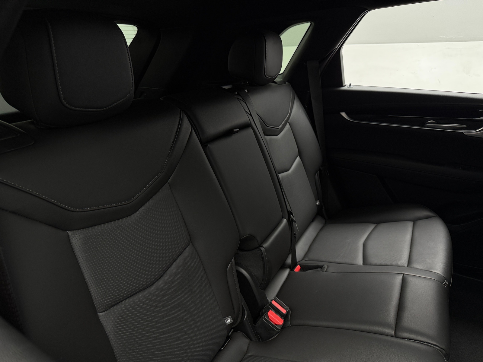 Thumbnail: 2024 Cadillac XT5 - 5