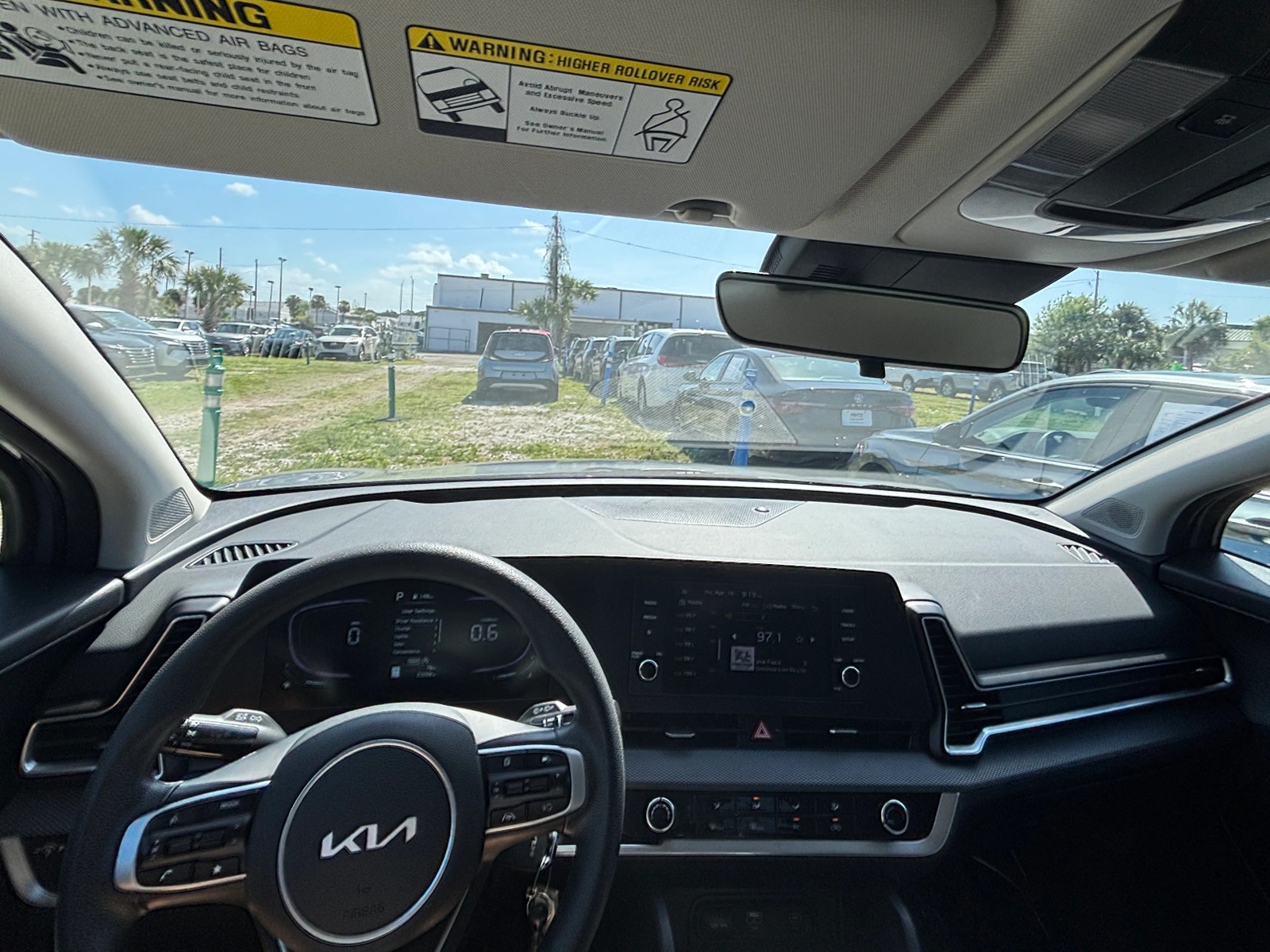 Thumbnail: 2025 Kia Sportage - 3