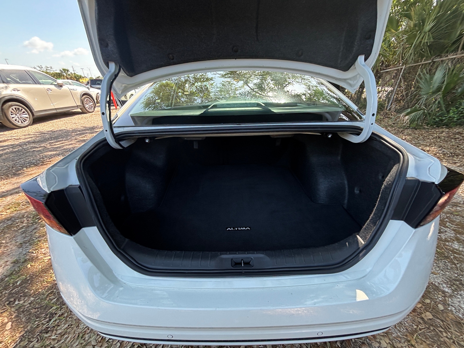 Thumbnail: 2025 Nissan Altima - 6