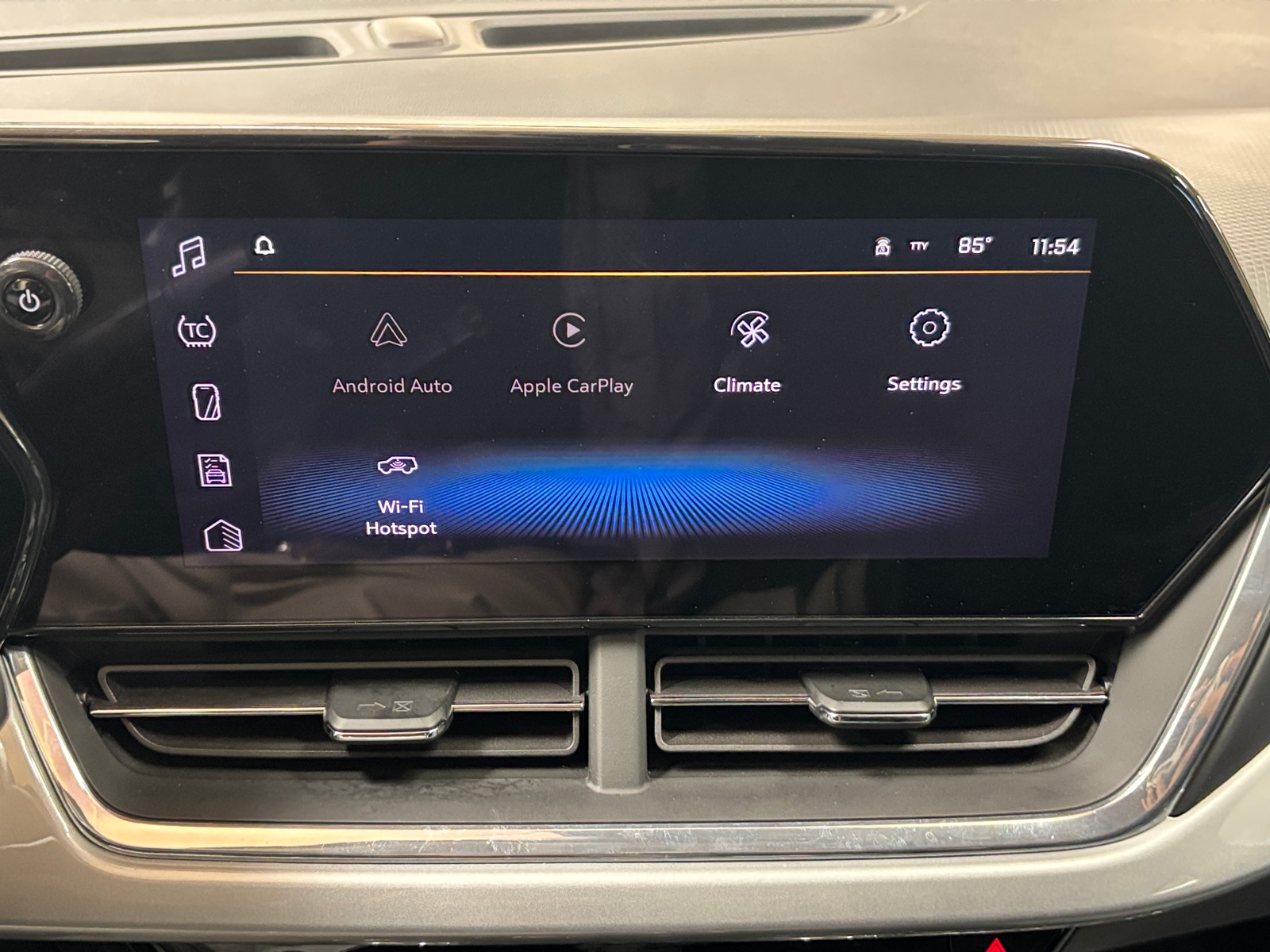 Thumbnail: 2025 Chevrolet Trax - 4