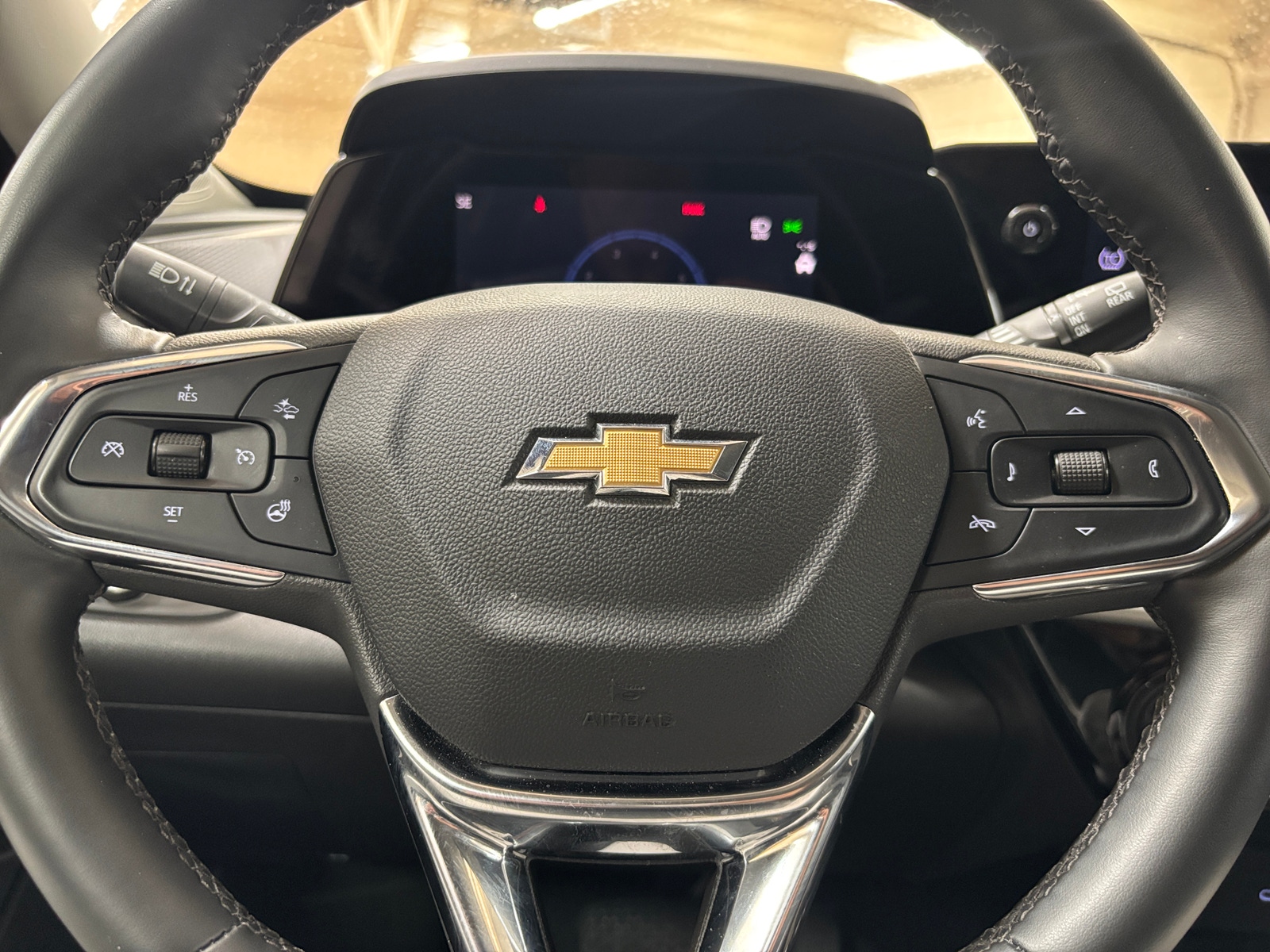 Thumbnail: 2025 Chevrolet Trax - 5