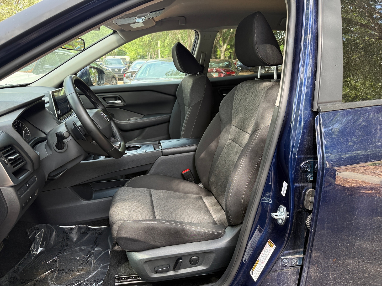 Thumbnail: 2025 Nissan Rogue - 2