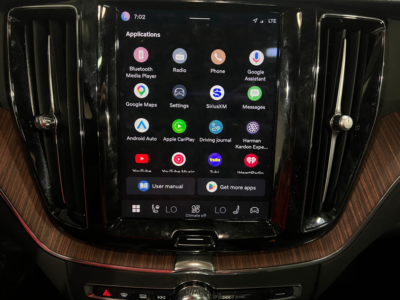 Thumbnail: 2023 Volvo XC60 - 3