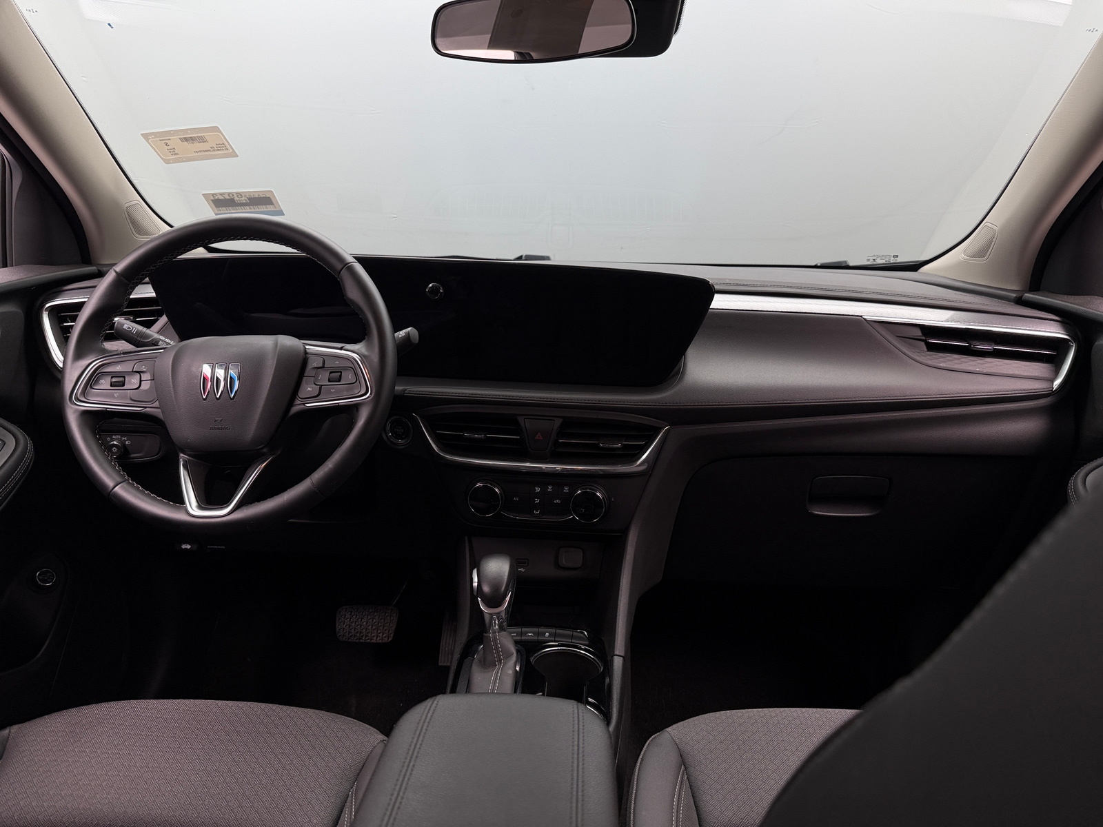 Thumbnail: 2024 Buick Encore GX - 2