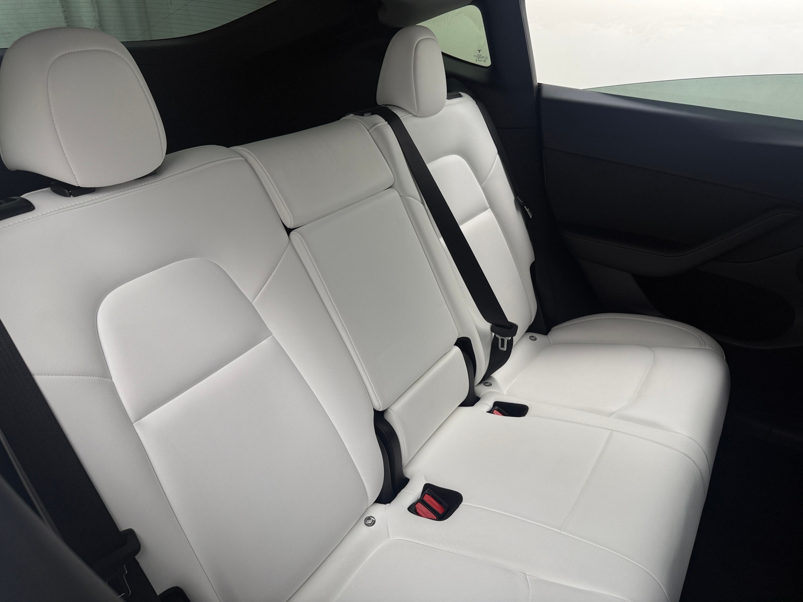 Thumbnail: 2022 Tesla Model Y - 5