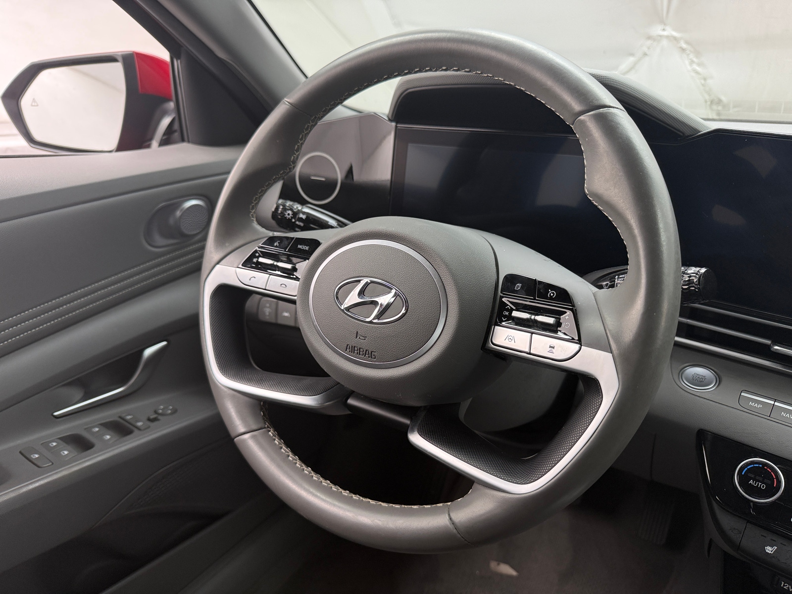 Thumbnail: 2023 Hyundai Elantra - 5