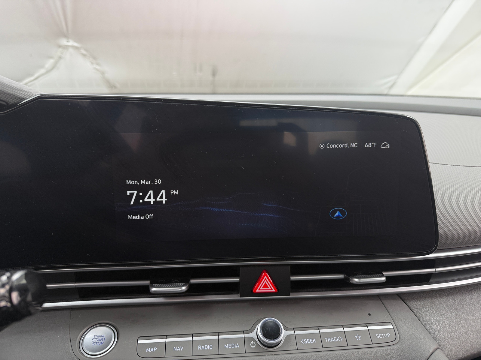 Thumbnail: 2023 Hyundai Elantra - 4