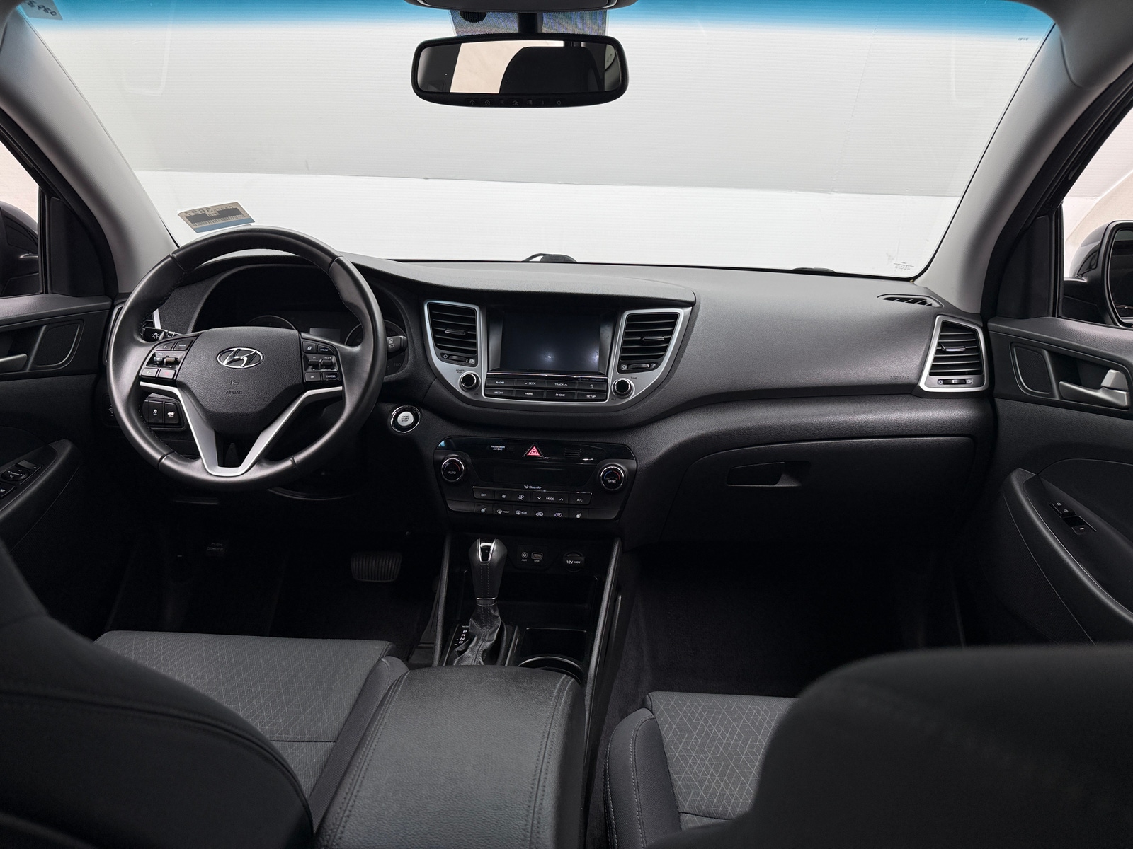 Thumbnail: 2018 Hyundai Tucson - 3