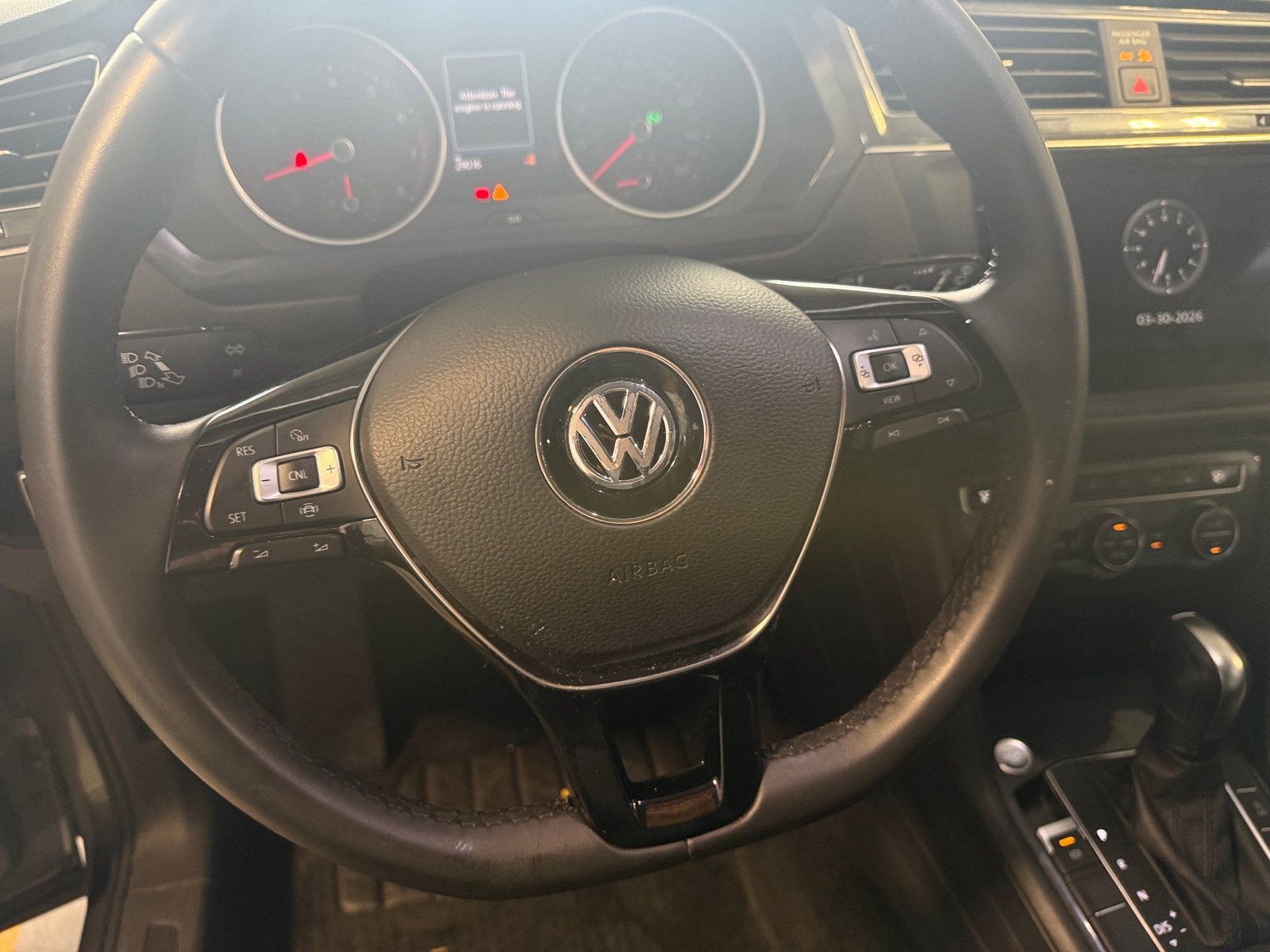 Thumbnail: 2020 Volkswagen Tiguan - 4