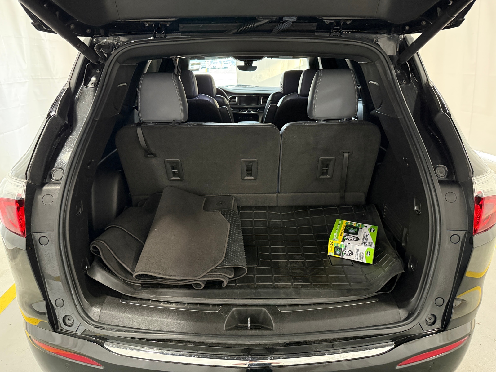 Thumbnail: 2022 Buick Enclave - 6