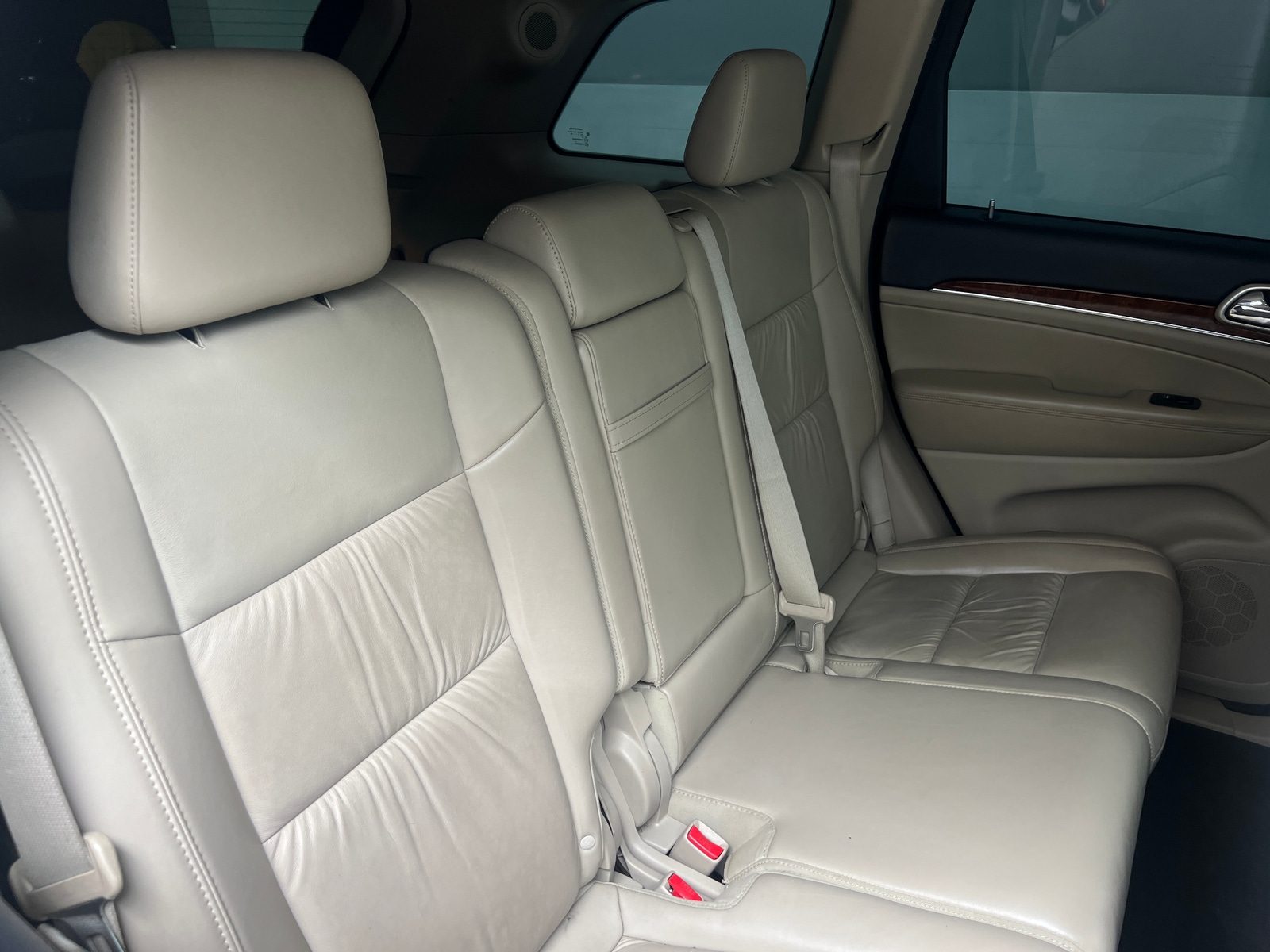 Thumbnail: 2011 Jeep Grand Cherokee - 5