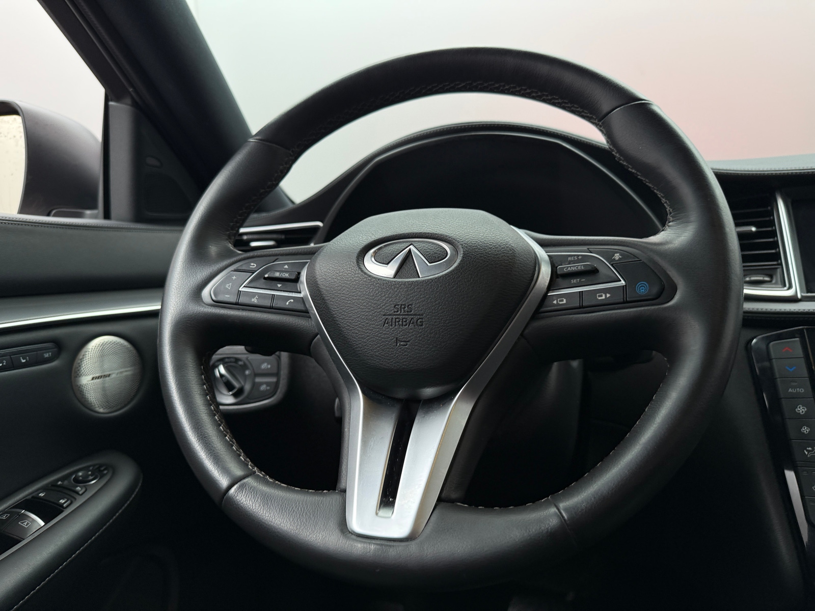 Thumbnail: 2025 INFINITI QX55 - 4