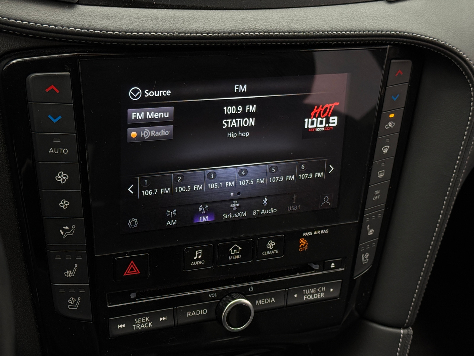 Thumbnail: 2025 INFINITI QX55 - 3