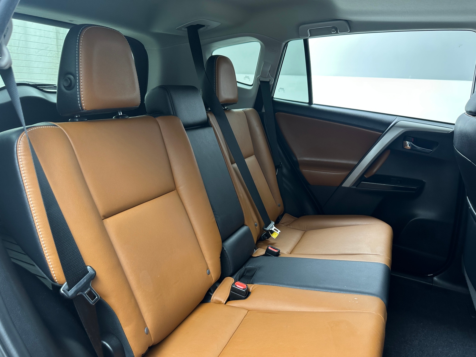 Thumbnail: 2018 Toyota RAV4 - 5