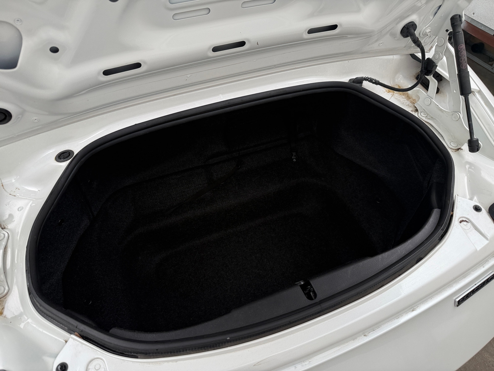 Thumbnail: 2023 Mazda MX-5 Miata - 5