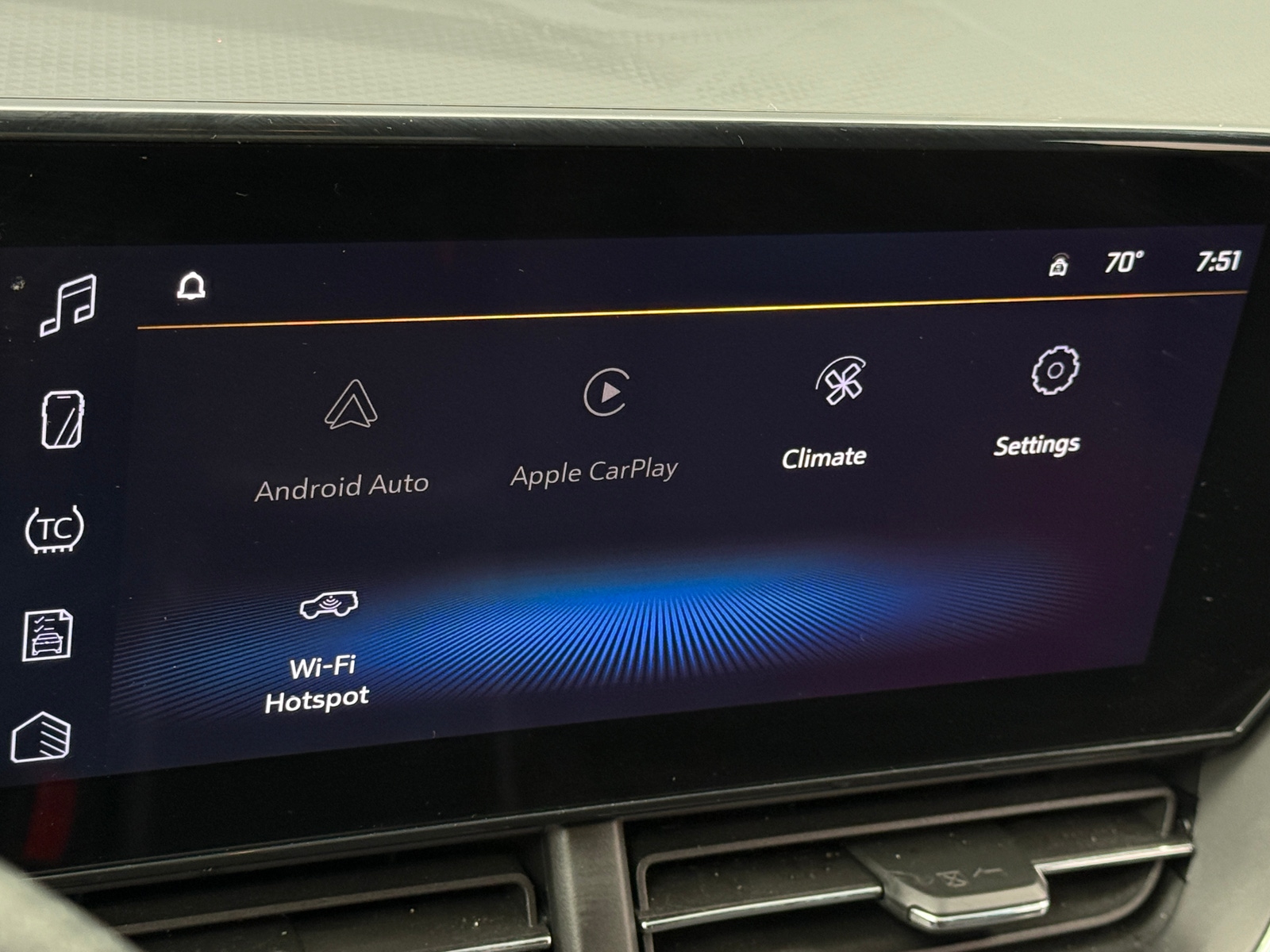 Thumbnail: 2025 Chevrolet Trax - 3